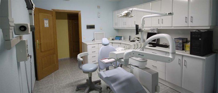 consulta dental Valdepeñas